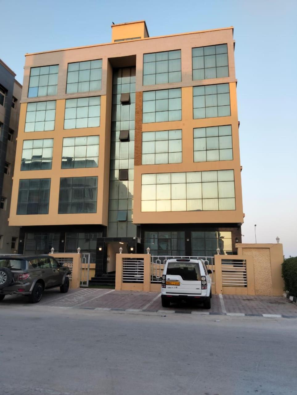 Dahariz Beach Apartment Salála Exteriér fotografie